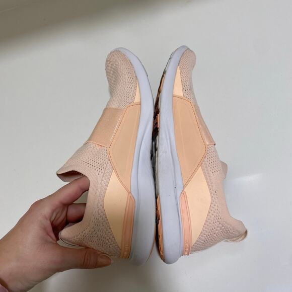 APL TechLoom Bliss Salmon‎ Pink Sneakers Women's Size 8 - Picture 7 of 7
